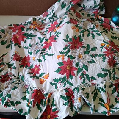 LOT 116: Vintage Bisque Pottery Nativity Figurines, Art Glass Ornaments, Glass Bells & More