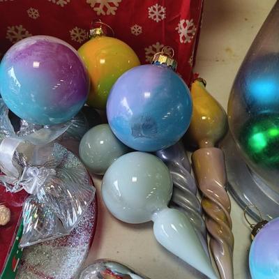 LOT 116: Vintage Bisque Pottery Nativity Figurines, Art Glass Ornaments, Glass Bells & More