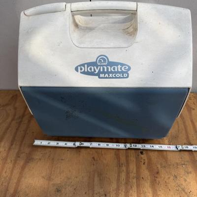 LOT 118 -Cooler Lot - Coleman, Playmate, etc.