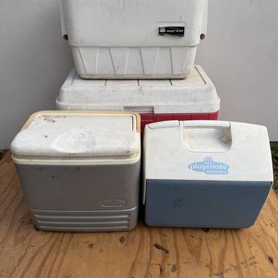 LOT 118 -Cooler Lot - Coleman, Playmate, etc.