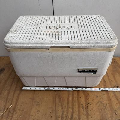 LOT 118 -Cooler Lot - Coleman, Playmate, etc.