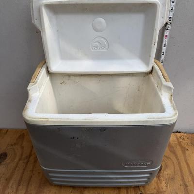 LOT 118 -Cooler Lot - Coleman, Playmate, etc.