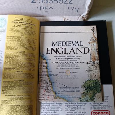 LOT 122: Large Collection of National Geographic Magazines 1970s - 1980s