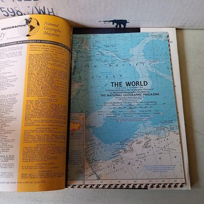 LOT 124: Large Collection of National Geographic Magazines 1950s - 1960s