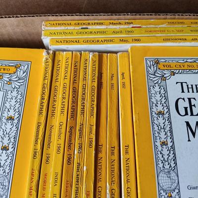 LOT 124: Large Collection of National Geographic Magazines 1950s - 1960s