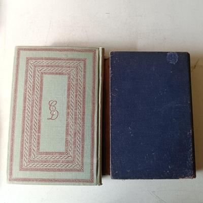 LOT 128: Shakespeare's Works Late 1800s by Crowell & Co with a Selection of Vintage and Antique Novels
