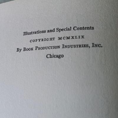 LOT 128: Shakespeare's Works Late 1800s by Crowell & Co with a Selection of Vintage and Antique Novels