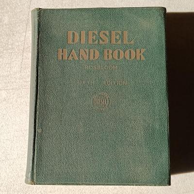 LOT 131: Vintage Engineering and Mechanical Guides