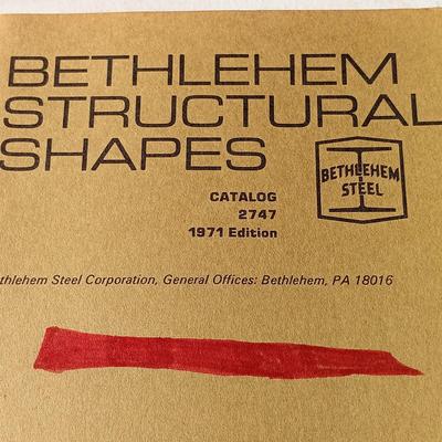 LOT 131: Vintage Engineering and Mechanical Guides