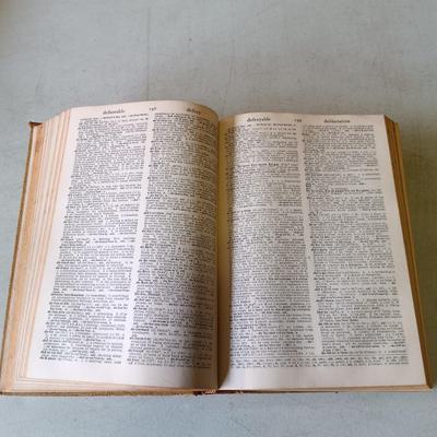 LOT 136: Golden Nature Guides, Webster's New World Dictionary 1963 & More