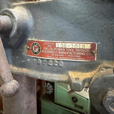 LOT 137 - Delta Milwaukee Drill Press w/ accessories - Heavy Duty