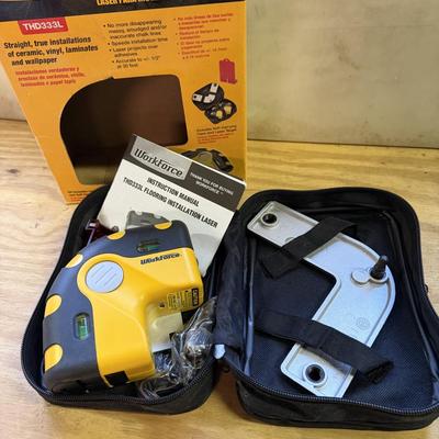 LOT:: 145 - Black & Decker Jigsaw, Floor Installation Laser, Cut Off Jig