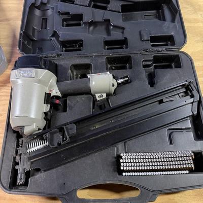 LOT 152 - Porter Cable Nail Gun - Round Head Framing Nailer