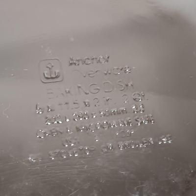 LOT 164: Vintage Pyrex and Anchor Hawking Brown Glass Cookware with Pyrex Small Clear Casserole Dish