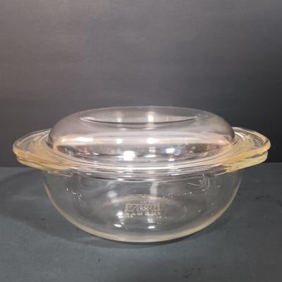 LOT 164: Vintage Pyrex and Anchor Hawking Brown Glass Cookware with Pyrex Small Clear Casserole Dish