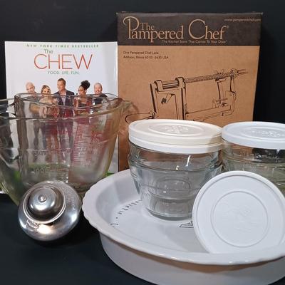 LOT 165: The Pampered Chef Apple Peeler and Prep Bowls with Nantucket Pie Plate, Fire King Measuring Cup & More