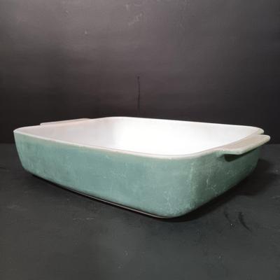 LOT 167: Vintage Kitchen Collection