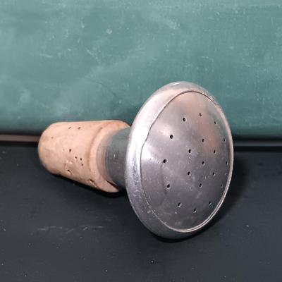 LOT 167: Vintage Kitchen Collection