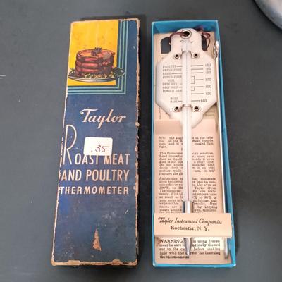 LOT 167: Vintage Kitchen Collection