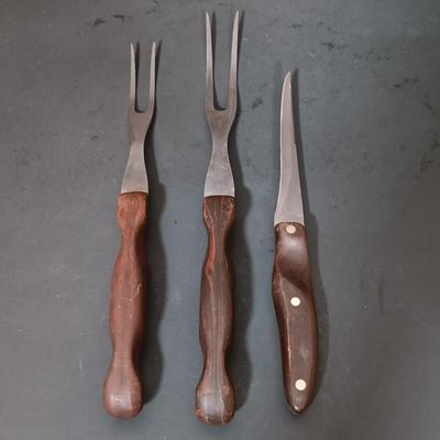 LOT 168: Vintage Veggie Nesting Bowls, Cutco Kitchen Utensils, Wooden Dixie Cup Dispenser & More