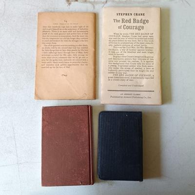 LOT 183: First Aid Book 1973, Vintage 4-H Pennant, The Red Badge of Courage 1962 & More
