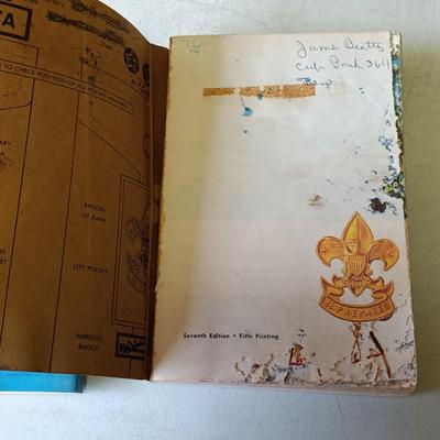 LOT 183: First Aid Book 1973, Vintage 4-H Pennant, The Red Badge of Courage 1962 & More