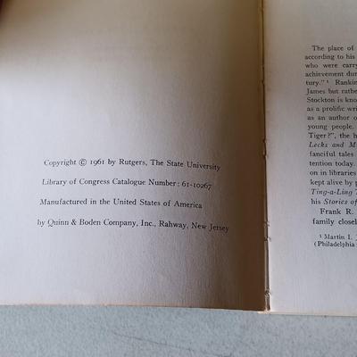 LOT 183: First Aid Book 1973, Vintage 4-H Pennant, The Red Badge of Courage 1962 & More