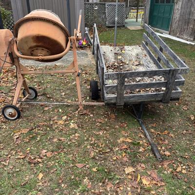 LOT 217: Working Cement Mixer & Utility Cart