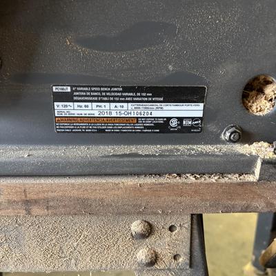 LOT 220: Portage Cable Variable Speed Bench Jointer