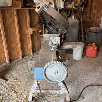 LOT 230: Wells Metal Band Saw
