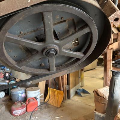 LOT 230: Wells Metal Band Saw