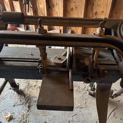 LOT 230: Wells Metal Band Saw