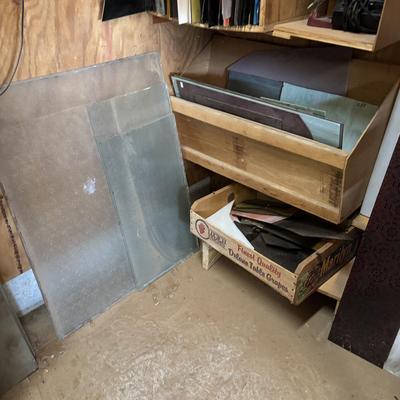 LOT 231: Glass Art/Stained Glass Supplies: Glass Sheets, Wizling Glass Grinder, Weller Soldering Station