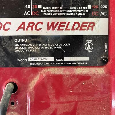 LOT 235: Lincoln Electric Arc Welder