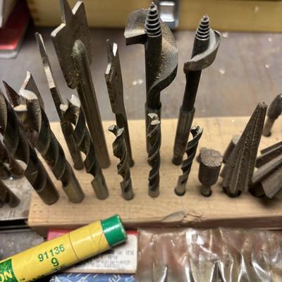 LOT 240: Large Lot of Drill Bits