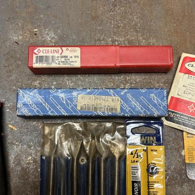 LOT 240: Large Lot of Drill Bits