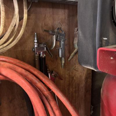 LOT 501: Huskey Pro Air Compressor