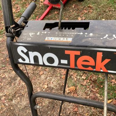 LOT 245: Sno-Tek by Ariens Snow Blower Model No. 920403