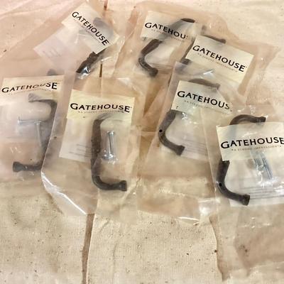 LOT 257: Collection of Brass Door Knobs, Hinges, Drawer Cabinet Pulls and More