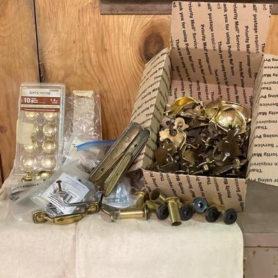 LOT 257: Collection of Brass Door Knobs, Hinges, Drawer Cabinet Pulls and More