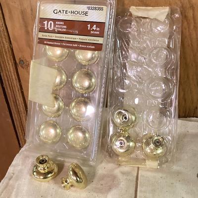 LOT 257: Collection of Brass Door Knobs, Hinges, Drawer Cabinet Pulls and More
