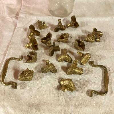 LOT 258: Vintagae Jewelry and Craft Finds - Charms, Gold Tone Corner Pieces, Pin / Tack Backs and More