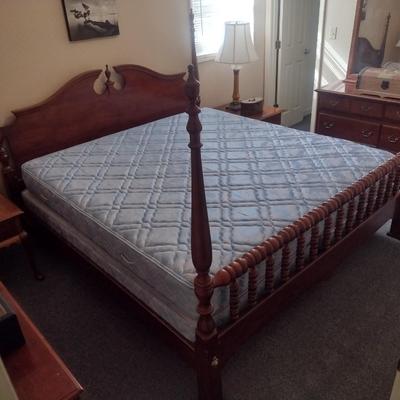 Vintage King Sized Turned Wood Four Post Bed with Mattress Set