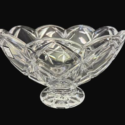 Sale Photo Thumbnail #206: Measurement: 8" Diameter x 5"H. Age related wear. [CS]