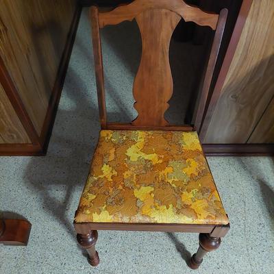 Sale Photo Thumbnail #60: A unique chair that would stand out in any room. Dimensions are 35" tall 18" wide &15" deep