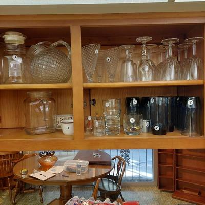 Sale Photo Thumbnail #87: You get everything in the pictures.  A great selection of all different kitchen items. Perfect for someone just starting out on their own.