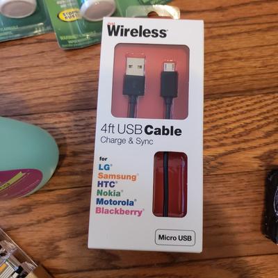 NIB Cleaning & Household Supplies (HBB-KD)