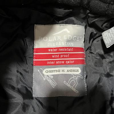 Women’s Ski Clothes and Boots (HC-BC)