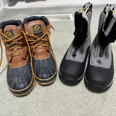 Women’s Ski Clothes and Boots (HC-BC)