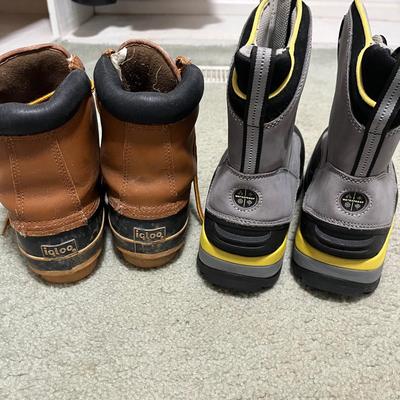 Women’s Ski Clothes and Boots (HC-BC)